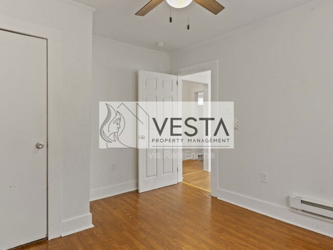 Building Photo - 118 Pine Hill Dr