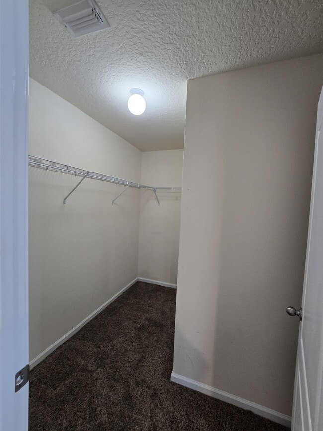 Building Photo - 118 Holston Cir