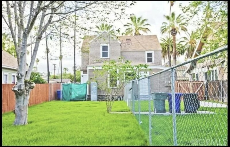 Building Photo - 364 E Pearl St