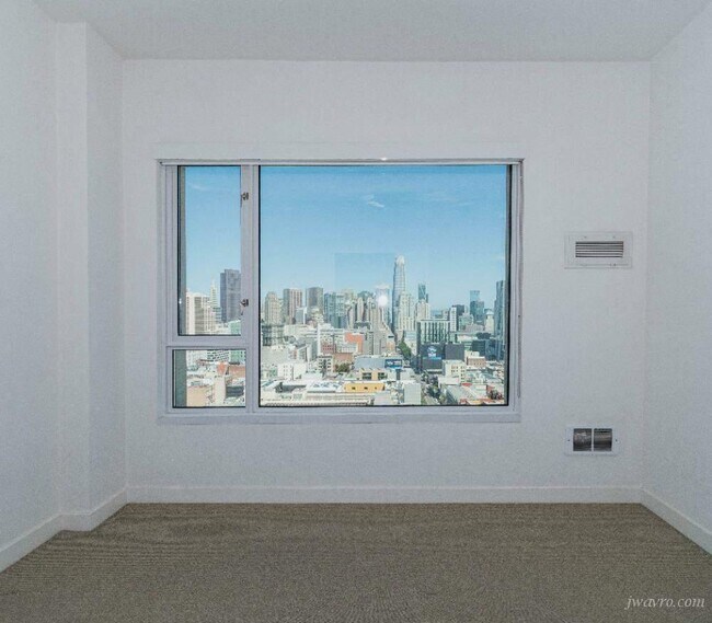 Building Photo - 1160 Mission St