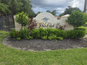 Building Photo - 8245 Ibis Club Dr
