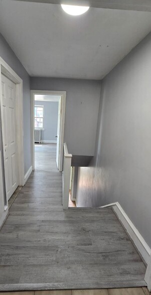 Building Photo - 29 Springton Rd
