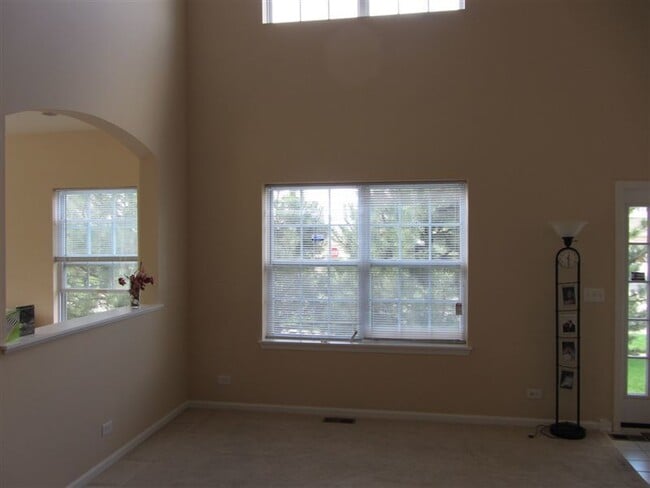 Building Photo - 1775 Kelberg Ave