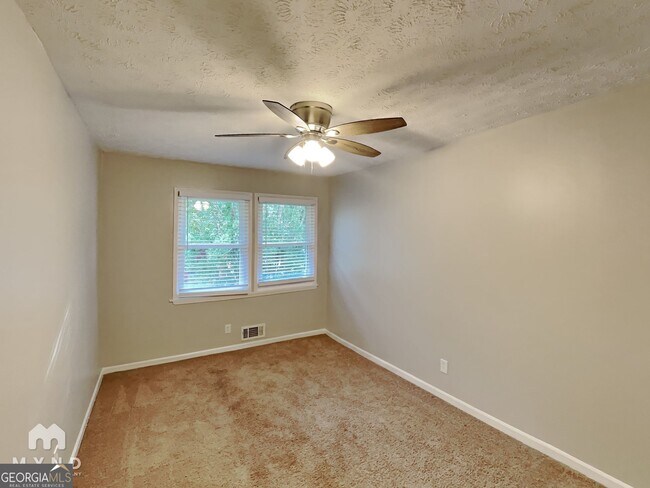 Building Photo - 3821 Rex Mill Square