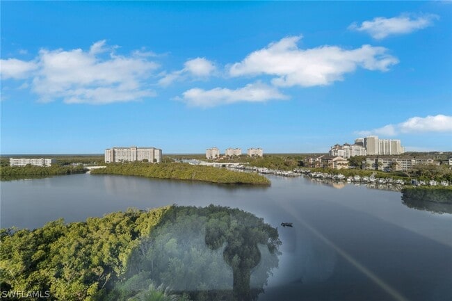 Building Photo - 420 Cove Tower Dr