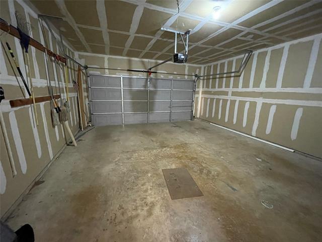 Building Photo - 3501 Cattlebaron Dr