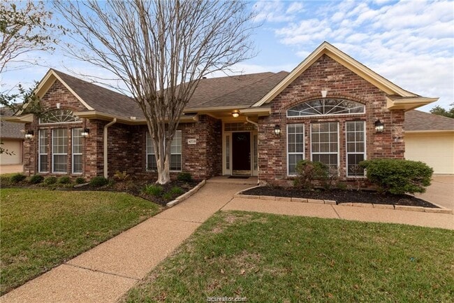 Building Photo - 4709 Shoal Creek Dr