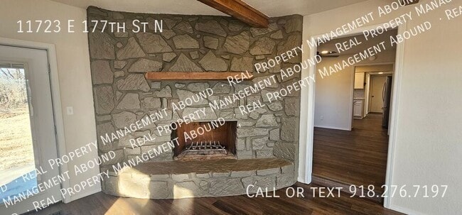 Building Photo - 11723 177th St N