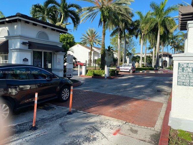 Building Photo - 4990 NW 97th Pl