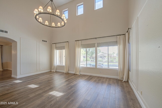 Building Photo - 4564 S Maverick Ct