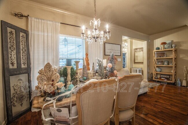 Building Photo - 1409 Azalea Ln