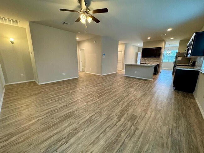 Building Photo - 14110 Silver Falls Ct
