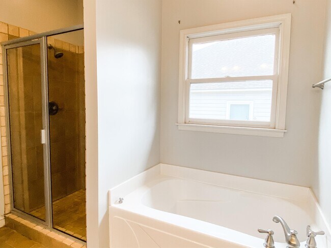 Building Photo - 22844 Rimbred Ct