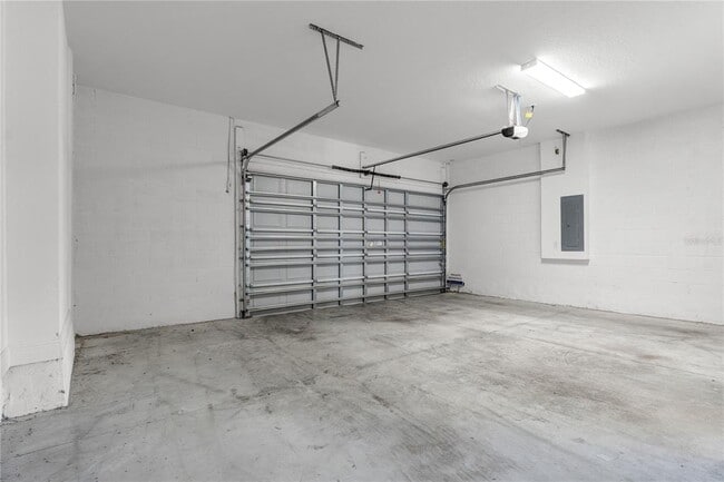 Building Photo - 9738 Neruda St