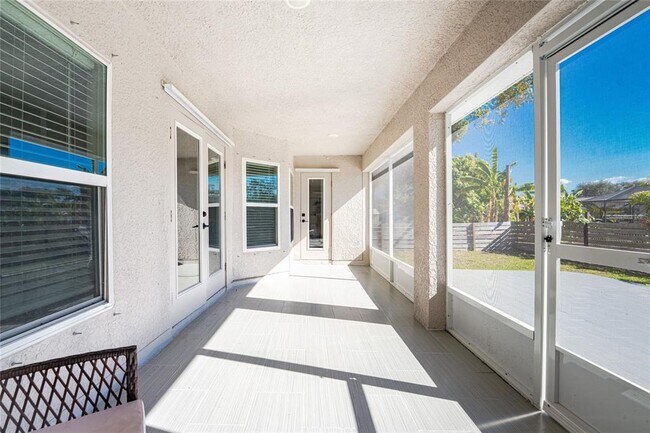 Building Photo - 22497 Vale Ave