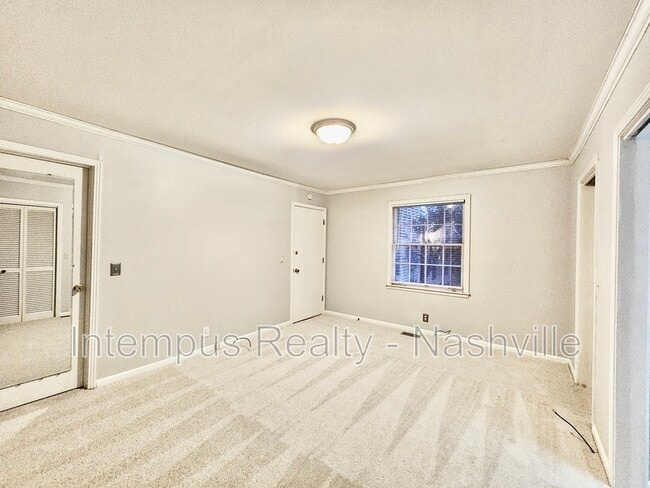 Building Photo - 8124 Devens Dr