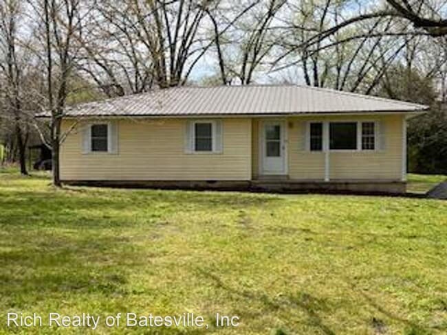 Building Photo - 3 br, 1 bath House - 1765 Punch Lane