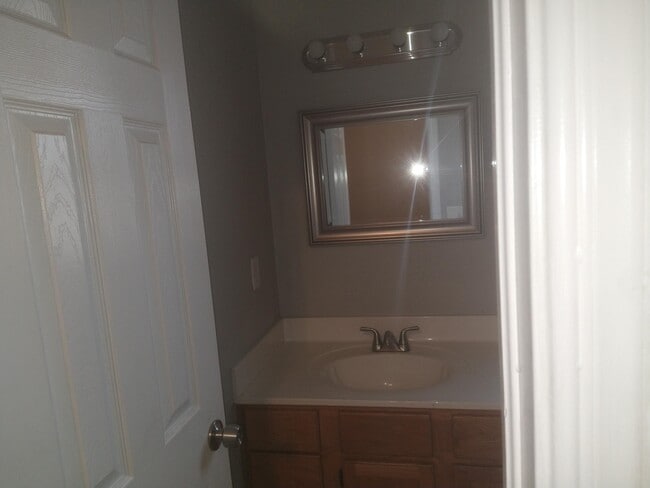 Building Photo - 3920 Tierra Marfil Rd