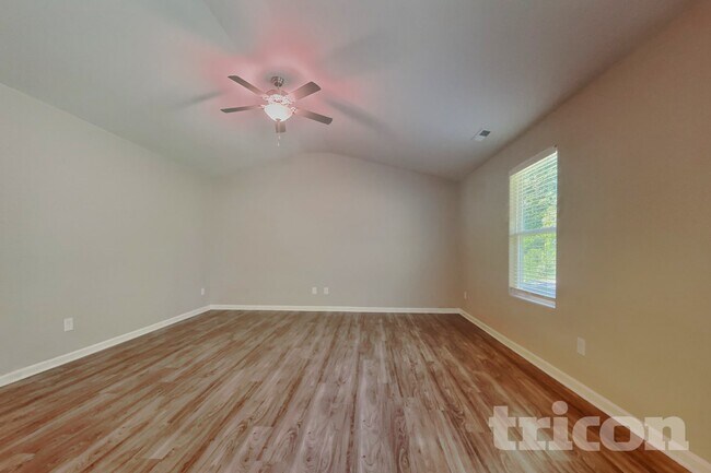 Building Photo - 4605 Hazelburn Dr