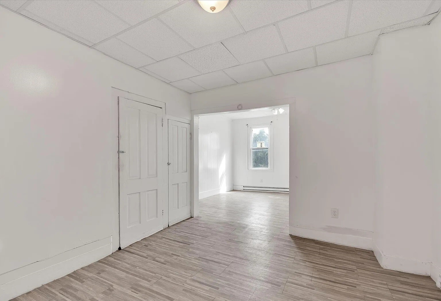 Building Photo - 18 S Lehigh St