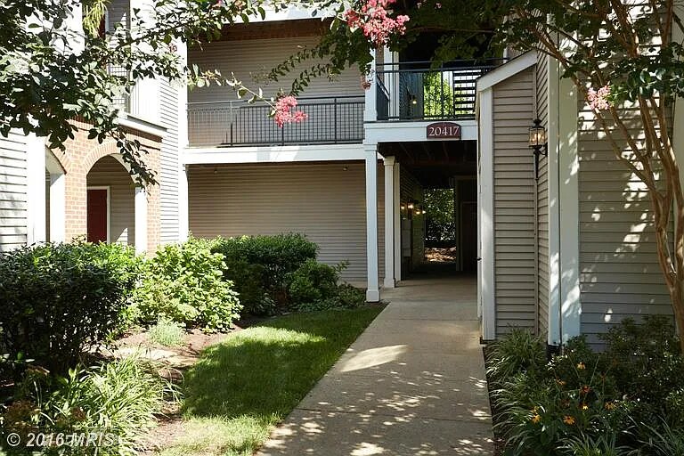 Building Photo - 20417 Riverbend Square