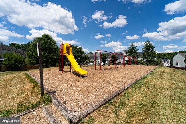 Building Photo - 15154 Brazil Cir