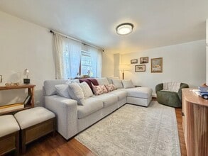 Building Photo - 196 6th St