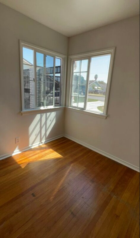 Building Photo - 10063 Faywood St