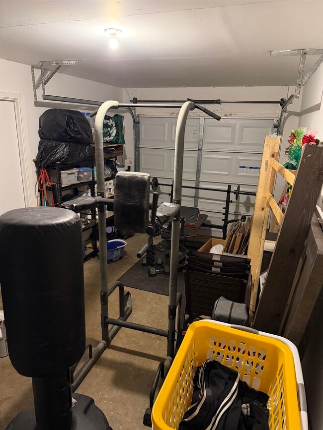 Building Photo - 204 Northpoint Dr