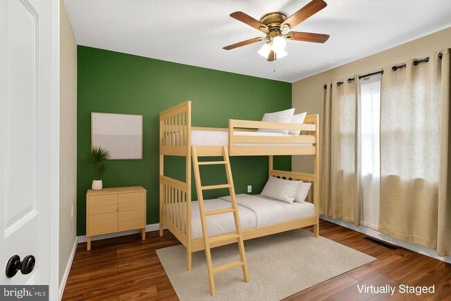 Building Photo - 680 Azalea Dr