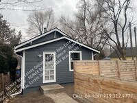 Building Photo - 421 W Kiowa St