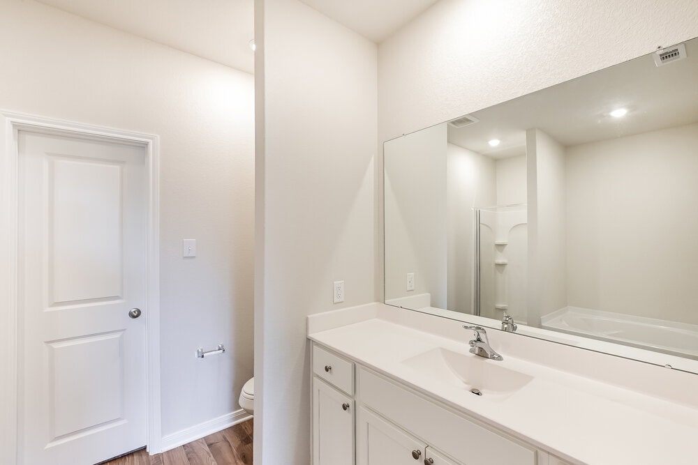 Building Photo - 428 Mustang Trot Dr