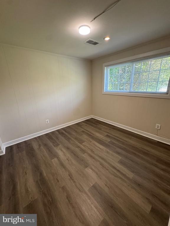 Building Photo - 7716 Bristow Dr