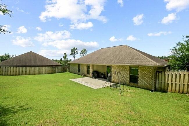 Building Photo - 300 Cassady Ln