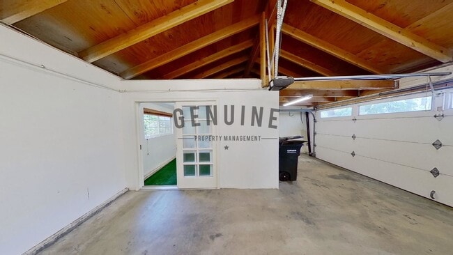 Building Photo - Coming Soon: 2 Story 4Bd 3Ba Eastside Costa Mesa Home