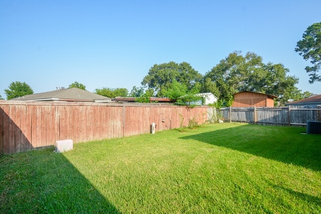 Building Photo - 8607 Crystal Cove Ct
