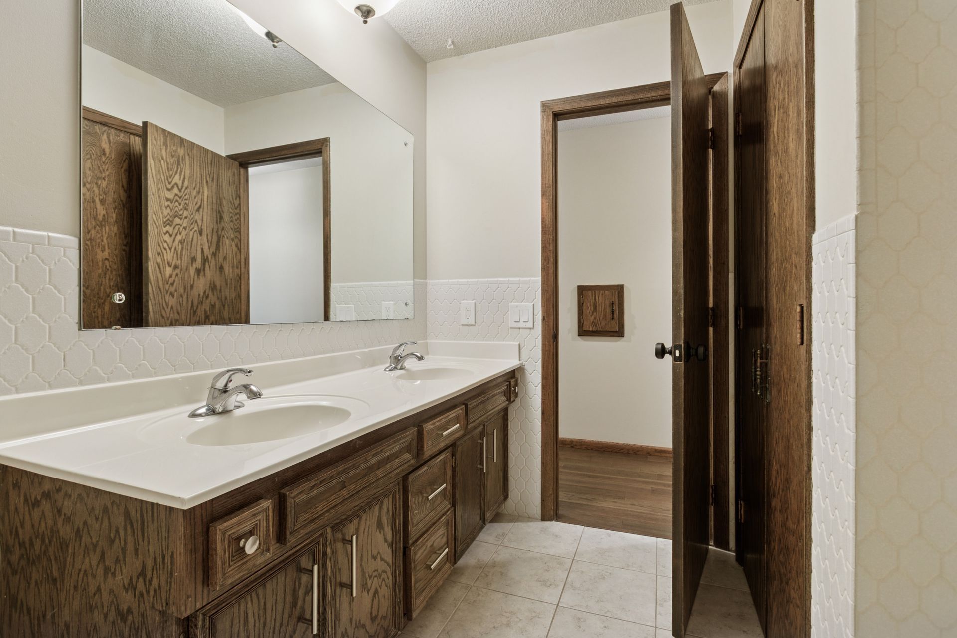 Building Photo - 7207 Heatherton Cir