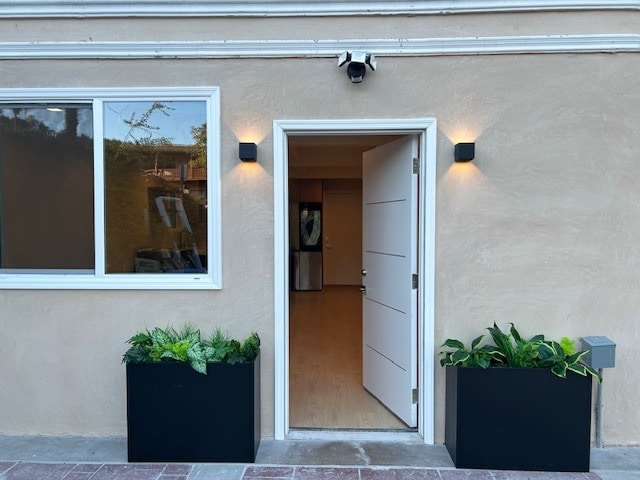front of unit - 15737 Sutton St