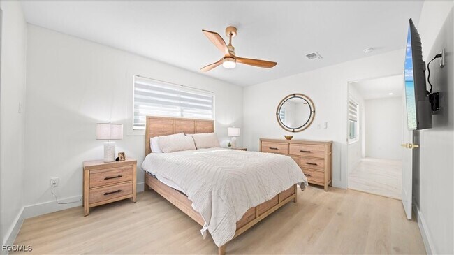 Building Photo - 27585 Imperial Shores Blvd