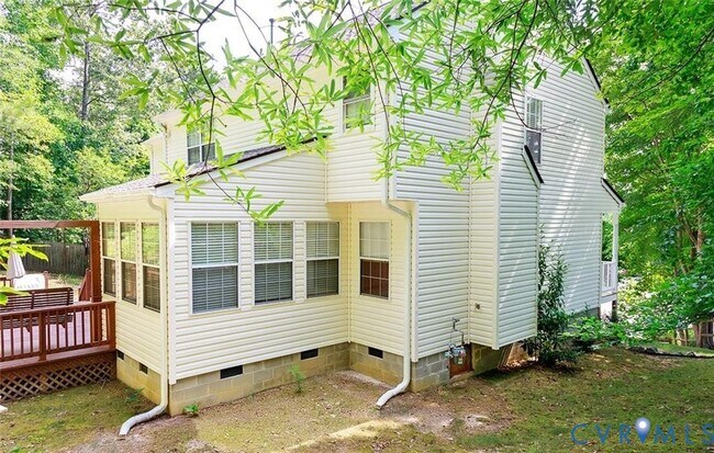 Building Photo - 3920 Pine Bluff Ct