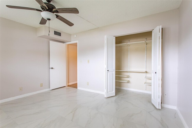 Building Photo - 2501 Antigua Terrace