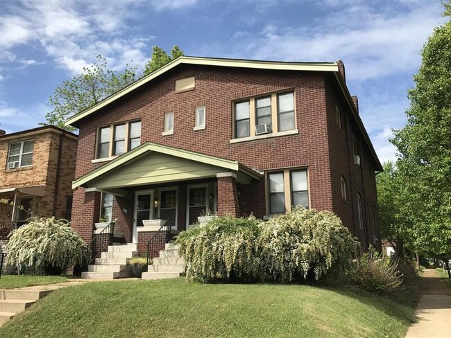 Building Photo - 3847-3849 Alberta St