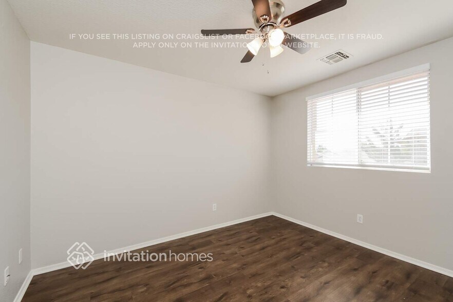 Building Photo - 15340 W Hearn Rd