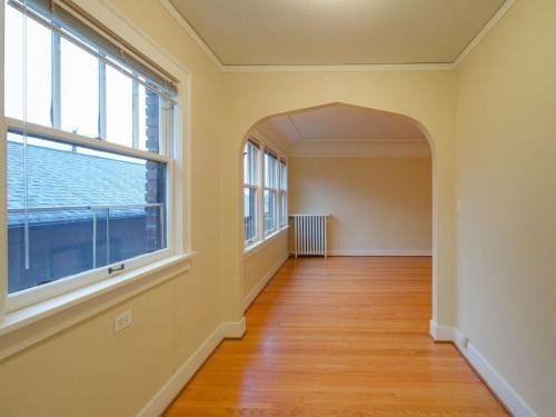 Building Photo - 1 bedroom in Seattle WA 98102
