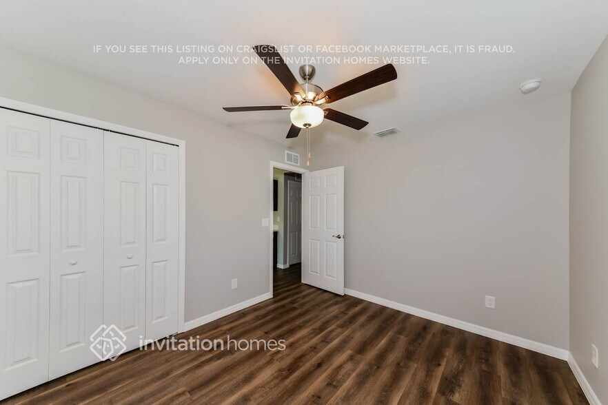 Building Photo - 410 Kostner St