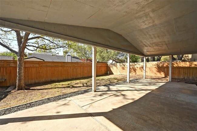 Building Photo - 8730 Birmingham Dr