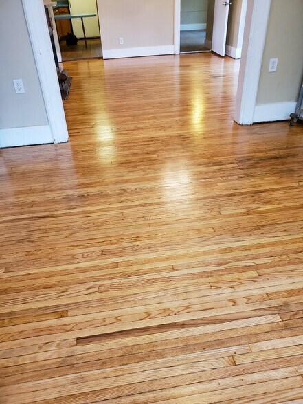 Floors Well Preserved - 20 N Locust St