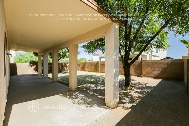 Building Photo - 9622 W Hazelwood St