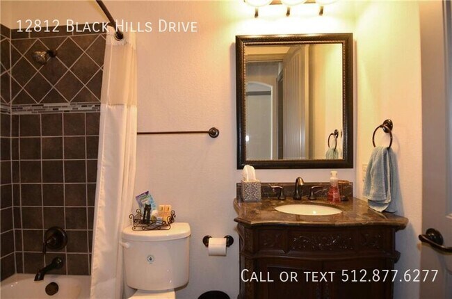 Building Photo - 12812 Black Hills Dr