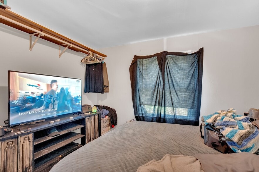 Bedroom #1 - 203 3rd Ave NE